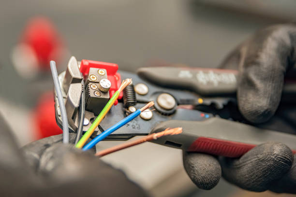 Best Electrical Installation Contractor  in Beaver Dam, WI